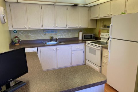 Condominio en venta en Deerfield Beach, Florida, 2 dormitorios, 87.14 m2 № 2084479 - foto 6