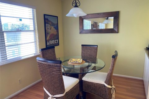 Condominio en venta en Deerfield Beach, Florida, 2 dormitorios, 87.14 m2 № 2084479 - foto 8
