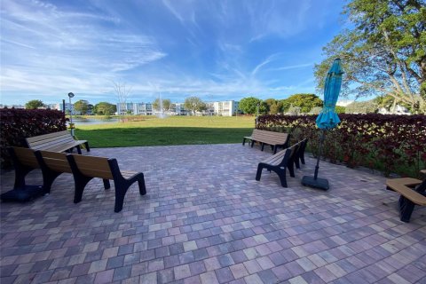 Condominio en venta en Deerfield Beach, Florida, 2 dormitorios, 87.14 m2 № 2084479 - foto 26