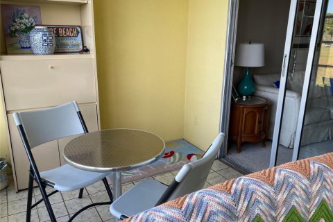Condominio en venta en Deerfield Beach, Florida, 2 dormitorios, 87.14 m2 № 2084479 - foto 20