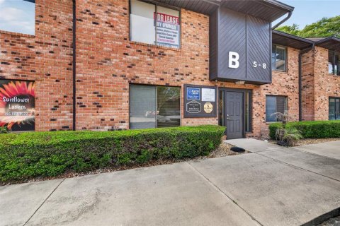 Commercial property in Ormond Beach, Florida 72.84 sq.m. № 2092441 - photo 15