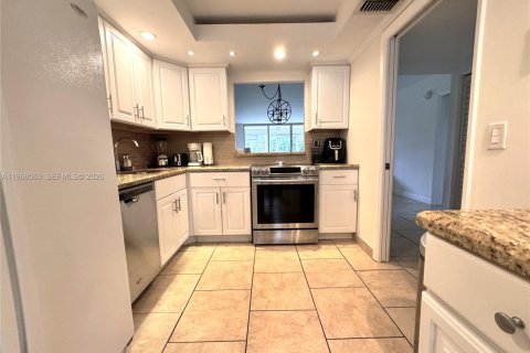 Condominio en alquiler en Pompano Beach, Florida, 3 dormitorios, 134.15 m2 № 2031689 - foto 7