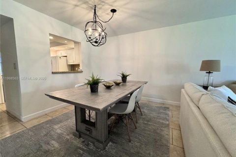 Condominio en alquiler en Pompano Beach, Florida, 3 dormitorios, 134.15 m2 № 2031689 - foto 18