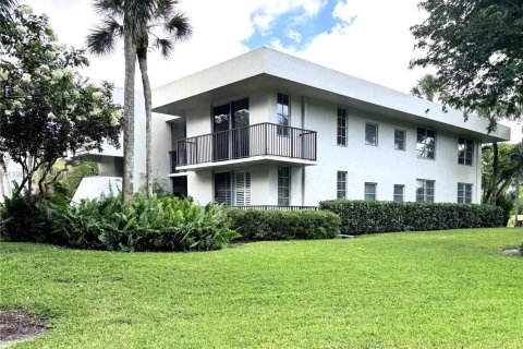 Condominio en alquiler en Pompano Beach, Florida, 3 dormitorios, 134.15 m2 № 2031689 - foto 1