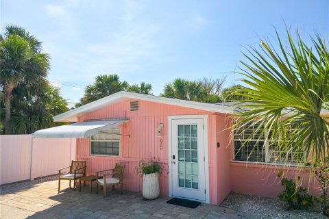 House in Englewood, Florida 3 bedrooms, 97.92 sq.m. № 1735449 - photo 2