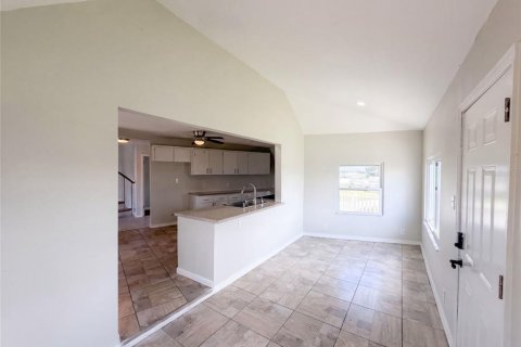 Casa en venta en Hernando Beach, Florida, 5 dormitorios, 280.75 m2 № 2310211 - foto 8
