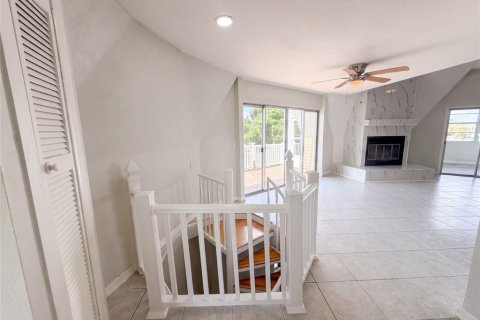 Casa en venta en Hernando Beach, Florida, 5 dormitorios, 280.75 m2 № 2310211 - foto 11