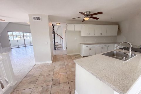 Casa en venta en Hernando Beach, Florida, 5 dormitorios, 280.75 m2 № 2310211 - foto 24