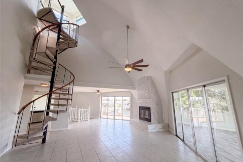 Casa en venta en Hernando Beach, Florida, 5 dormitorios, 280.75 m2 № 2310211 - foto 13