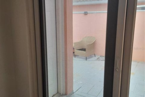 Casa en alquiler en Saint Petersburg, Florida, 2 dormitorios, 130.06 m2 № 1918979 - foto 28