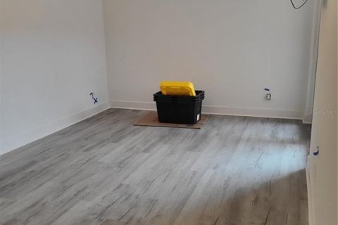 Casa en alquiler en Saint Petersburg, Florida, 2 dormitorios, 130.06 m2 № 1918979 - foto 24