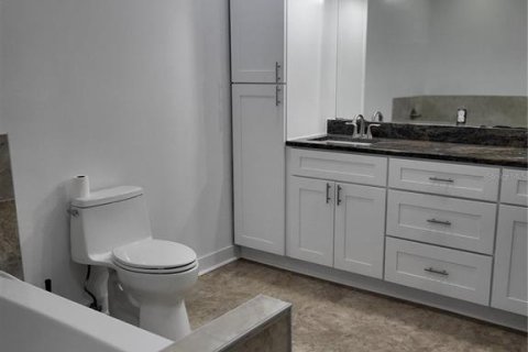 Casa en alquiler en Saint Petersburg, Florida, 2 dormitorios, 130.06 m2 № 1918979 - foto 21