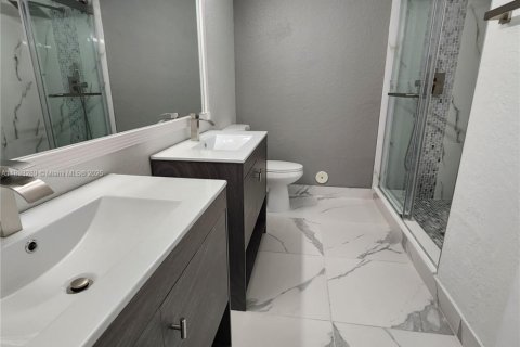 Copropriété à louer à Coral Springs, Floride: 3 chambres, 98.01 m2 № 1945672 - photo 26