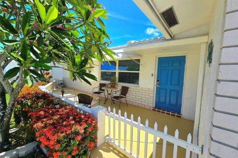 Villa ou maison à vendre à Boynton Beach, Floride: 2 chambres, 132.66 m2 № 1940209 - photo 5