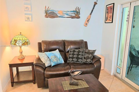 Villa ou maison à vendre à Boynton Beach, Floride: 2 chambres, 132.66 m2 № 1940209 - photo 18