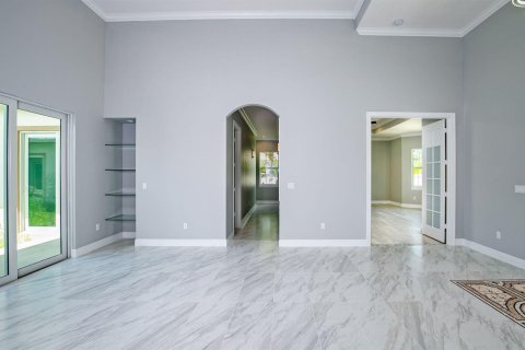 Casa en venta en Port St. Lucie, Florida, 4 dormitorios, 319.96 m2 № 2146803 - foto 5