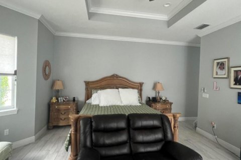 Casa en venta en Port St. Lucie, Florida, 4 dormitorios, 319.96 m2 № 2146803 - foto 20