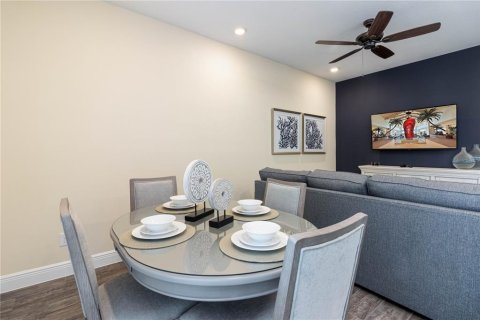 Adosado en alquiler en Kissimmee, Florida, 3 dormitorios, 143.53 m2 № 1917135 - foto 4