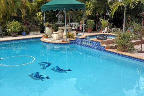 Casa en venta en Miami Springs, Florida, 4 dormitorios, 267.84 m2 № 2023518 - foto 22