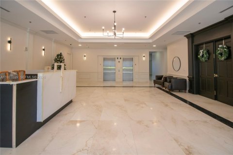 Condo in Miami, Florida, 1 bedroom № 1995819