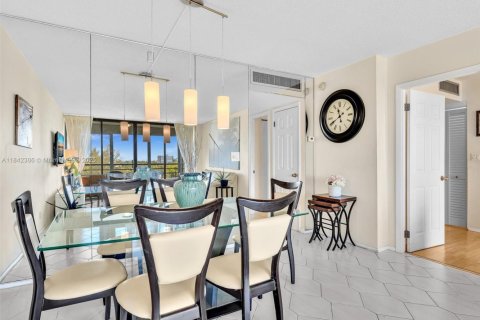 Copropriété à vendre à Aventura, Floride: 1 chambre, 68.84 m2 № 1841183 - photo 12