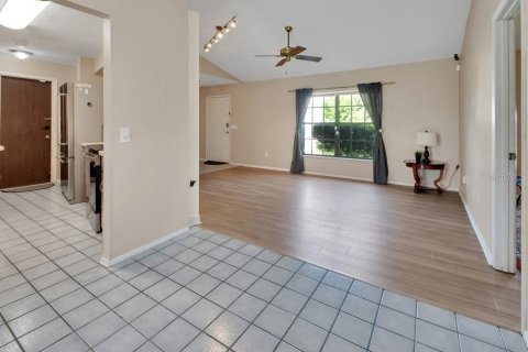 Villa ou maison à vendre à Deltona, Floride: 3 chambres, 134.89 m2 № 2217315 - photo 13