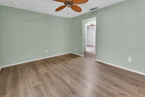 Villa ou maison à vendre à Deltona, Floride: 3 chambres, 134.89 m2 № 2217315 - photo 15