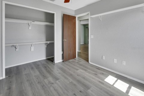 Villa ou maison à vendre à Deltona, Floride: 3 chambres, 134.89 m2 № 2217315 - photo 27