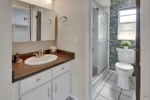 Villa ou maison à vendre à Deltona, Floride: 3 chambres, 134.89 m2 № 2217315 - photo 20