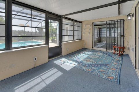 Villa ou maison à vendre à Deltona, Floride: 3 chambres, 134.89 m2 № 2217315 - photo 29