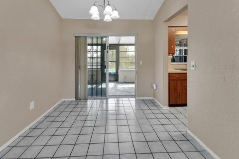 Villa ou maison à vendre à Deltona, Floride: 3 chambres, 134.89 m2 № 2217315 - photo 12