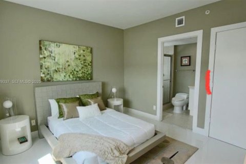 Снять в аренду кондоминиум в Норт-Майами, Флорида 3 спальни, 190.26м2, № 1990513 - фото 17