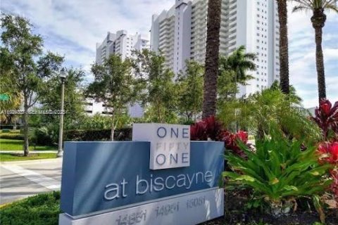 Снять в аренду кондоминиум в Норт-Майами, Флорида 3 спальни, 190.26м2, № 1990513 - фото 28