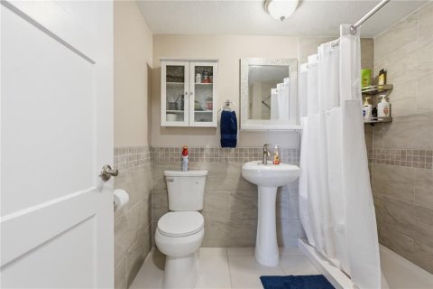 Купить виллу или дом в Гудзон, Флорида 7 комнат, 130.06м2, № 2122823 - фото 25