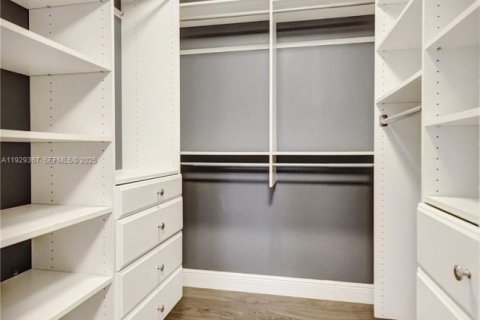 Copropriété à vendre à Hollywood, Floride: 2 chambres, 128.48 m2 № 1987761 - photo 26