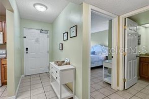 Condo in Saint Petersburg, Florida, 1 bedroom  № 2095334 - photo 19