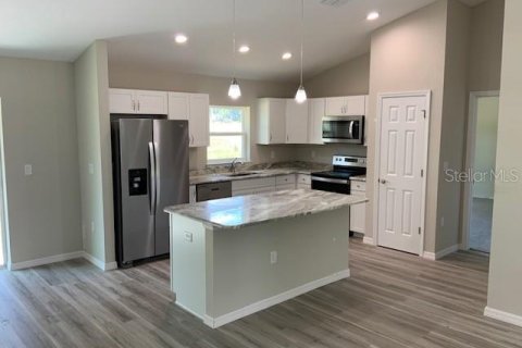Casa en venta en Ocala, Florida, 3 dormitorios, 136.85 m2 № 1786159 - foto 3