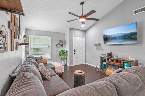 Adosado en venta en Tampa, Florida, 2 dormitorios, 93.18 m2 № 2214181 - foto 7