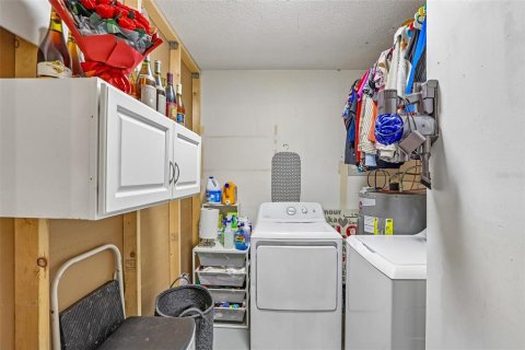 Adosado en venta en Tampa, Florida, 2 dormitorios, 93.18 m2 № 2214181 - foto 13