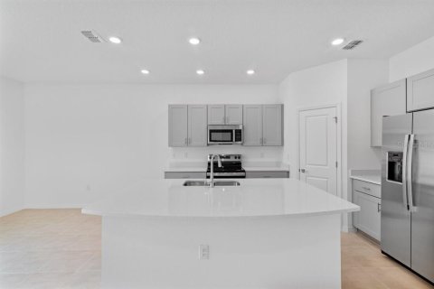 Townhouse in Edgewater, Florida 3 bedrooms, 127.55 sq.m. № 1614176 - photo 8