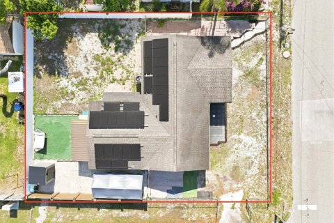 House in Tampa, Florida 3 bedrooms, 172.61 sq.m. № 2229675 - photo 11