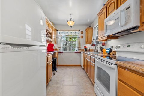 Condominio en venta en Homestead, Florida, 2 dormitorios, 99.41 m2 № 1964984 - foto 11