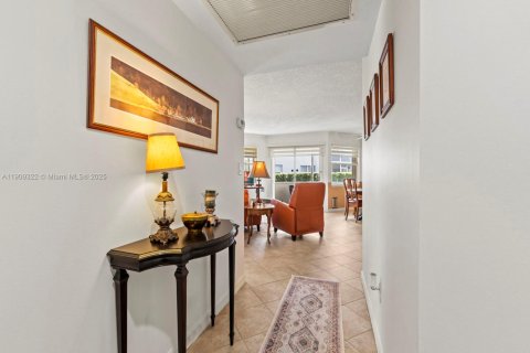 Condominio en venta en Homestead, Florida, 2 dormitorios, 99.41 m2 № 1964984 - foto 2