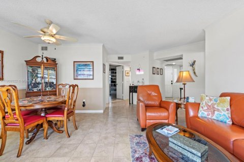 Condominio en venta en Homestead, Florida, 2 dormitorios, 99.41 m2 № 1964984 - foto 4