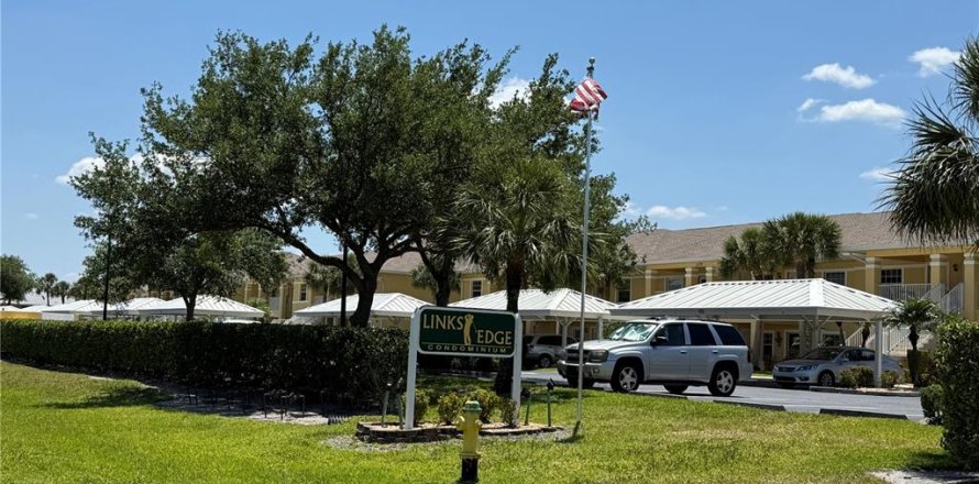 Condo in Punta Gorda, Florida, 2 bedrooms № 1647678
