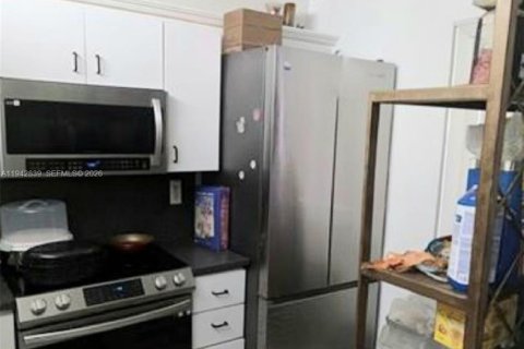 Copropriété à vendre à Miramar, Floride: 2 chambres, 76.18 m2 № 1999367 - photo 6