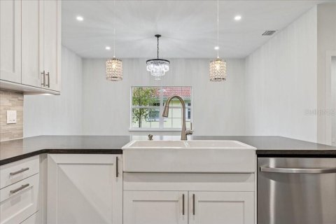 Casa en venta en Palm Coast, Florida, 4 dormitorios, 192.12 m2 № 1736545 - foto 19
