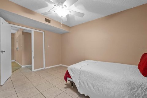 Condominio en venta en Winter Haven, Florida, 3 dormitorios, 113.9 m2 № 1733443 - foto 20