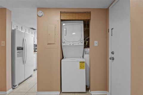 Condominio en venta en Winter Haven, Florida, 3 dormitorios, 113.9 m2 № 1733443 - foto 27