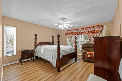 Condominio en venta en Winter Haven, Florida, 3 dormitorios, 113.9 m2 № 1733443 - foto 23